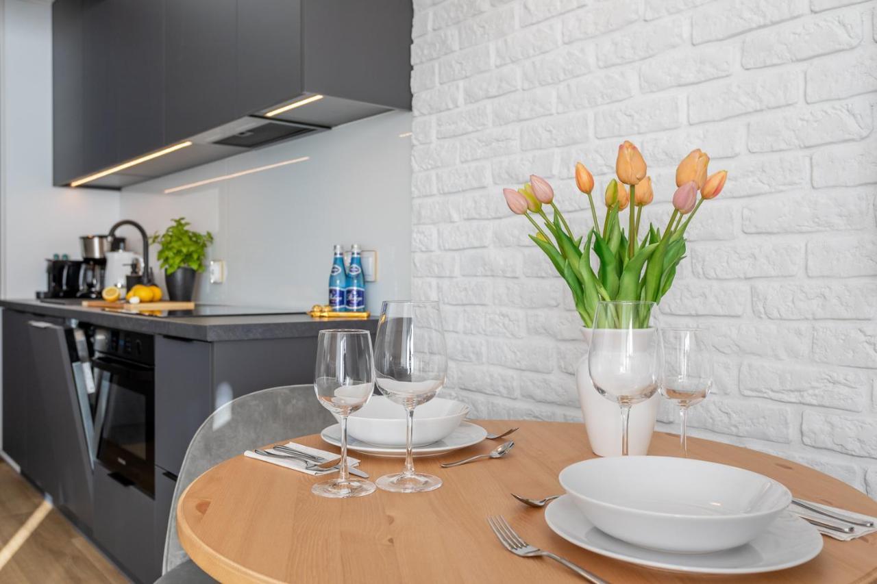 Ambria Apartments Debina シフィノウイシチェ エクステリア 写真
