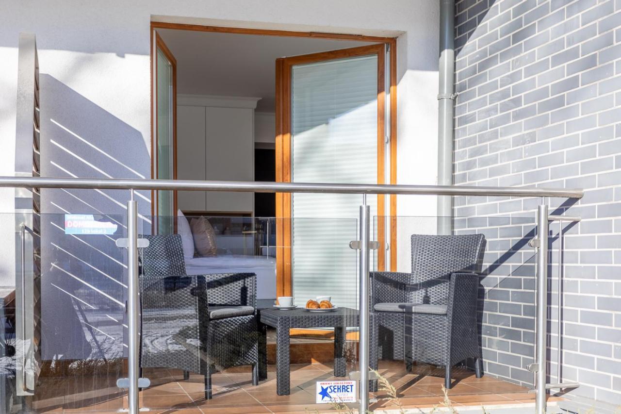 Ambria Apartments Debina シフィノウイシチェ エクステリア 写真